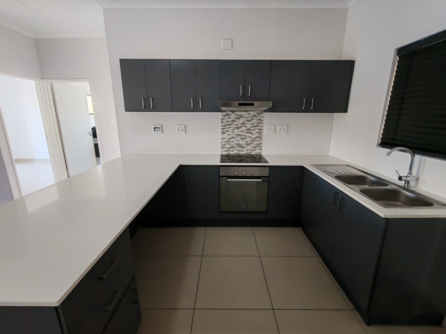 2 Bedroom Property for Sale in Edgemead Western Cape